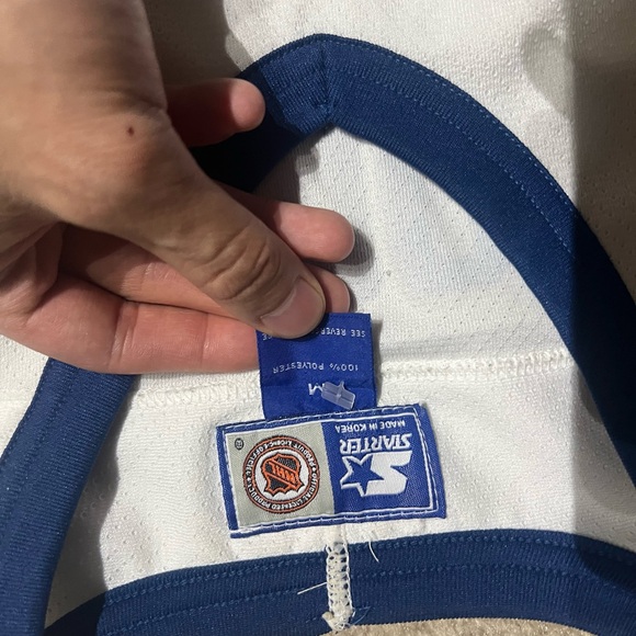 Vintage Starter Toronto Maple Leafs Hockey Jersey Doug Gilmour - Picture 4 of 7